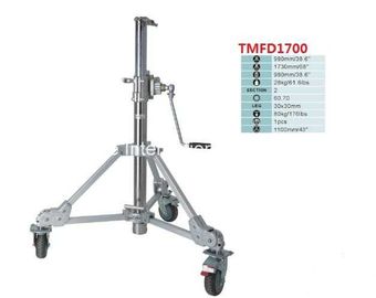 Heavy Duty Steel Portable Tripod nhẹ đứng với cánh tay rocker và thiết bị chụp ảnh